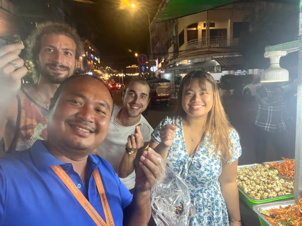 Phnom Penh Private Tour - Enjoy Insects