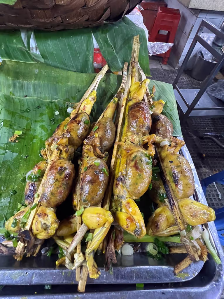 Phnom Penh Private Tour - Stuffing Flogs