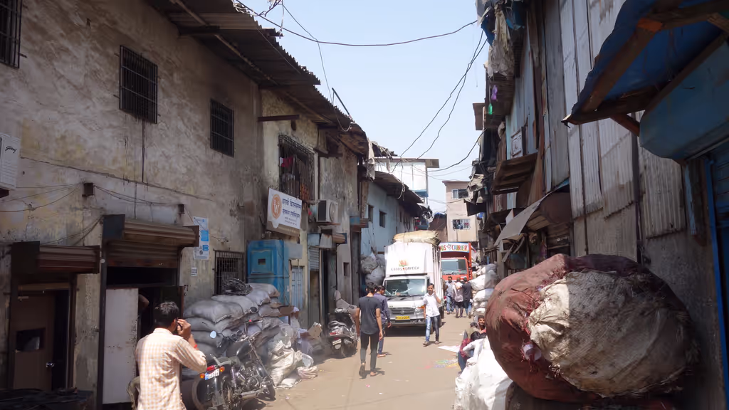 Mumbai Private Tour - Plastic Recycling Industry
