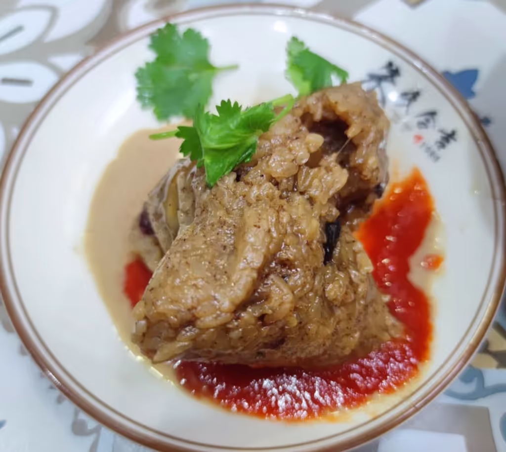 Xiamen Private Tour - Xiamen local snack-zongzi