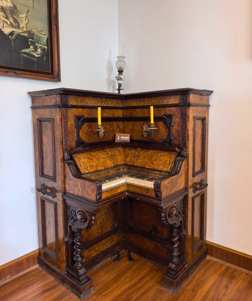 Xiamen Private Tour - Piano museum