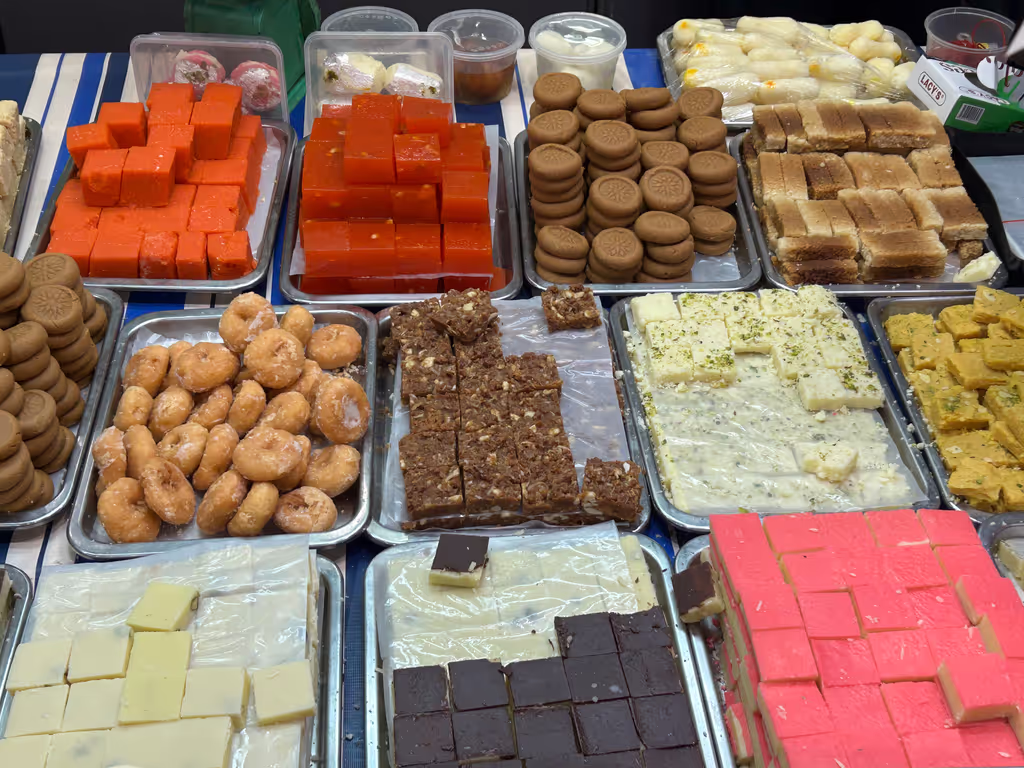 Singapore Private Tour - Indian sweets