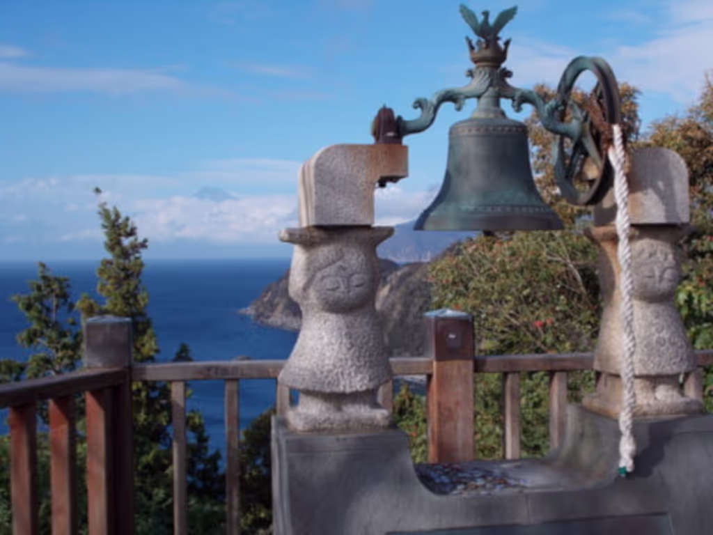 Yokohama Private Tour - Lover’s Cape Bell (Nishi-Izu)