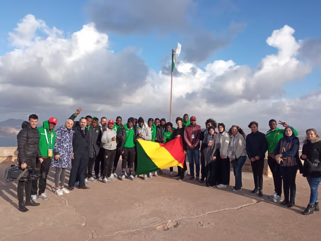 Oran Private Tour - Congolese delegation at Santa Cruz summit