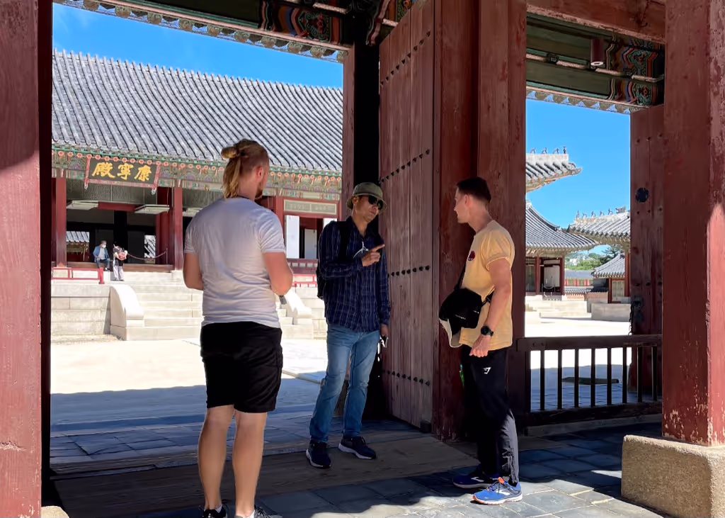 Seoul Private Tour - Living quarter