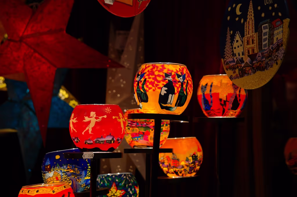 Munich Private Tour - Christmas lanterns