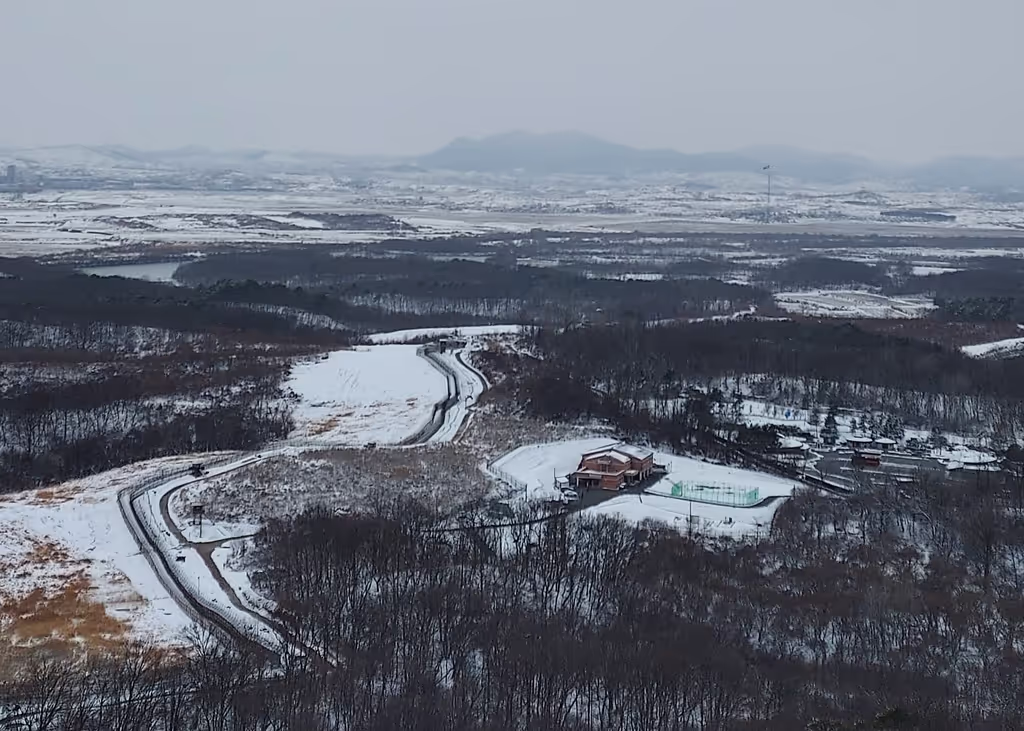 Seoul Private Tour - DMZ winter