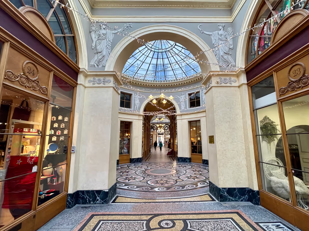 Paris Private Tour - covered passage paris
