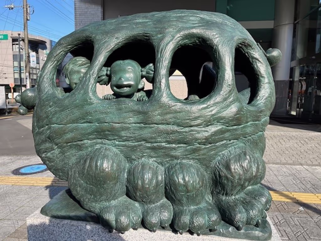 Saitama Private Tour - Cat bus+ May, Satsuki