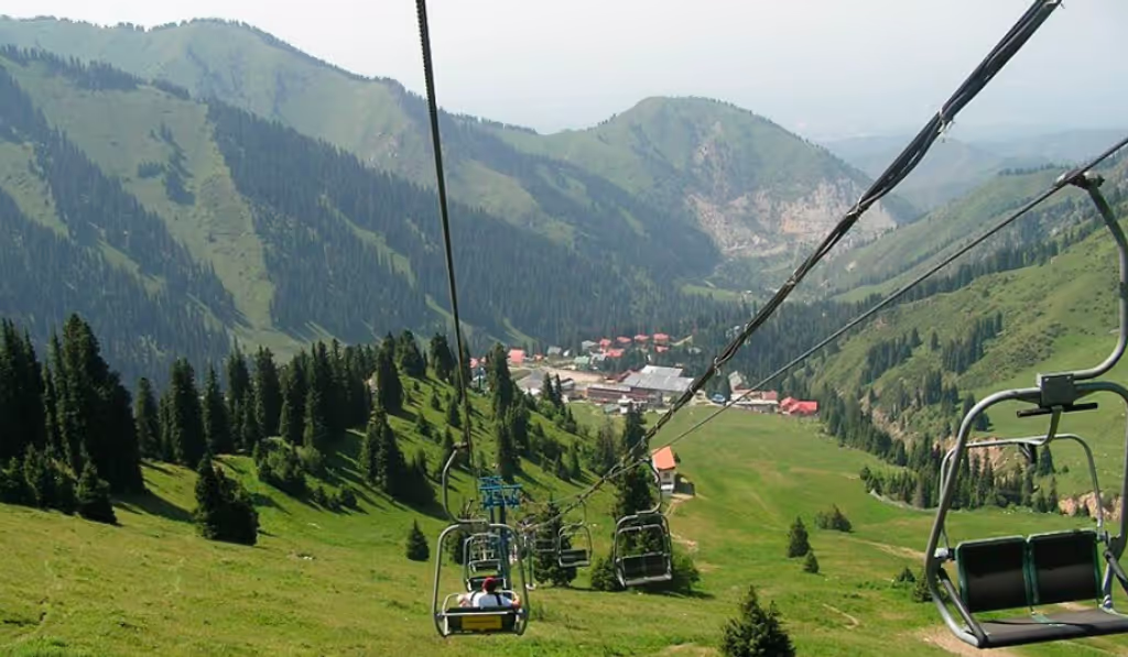 Almaty Private Tour - Medeo - Shymbulak cable car
