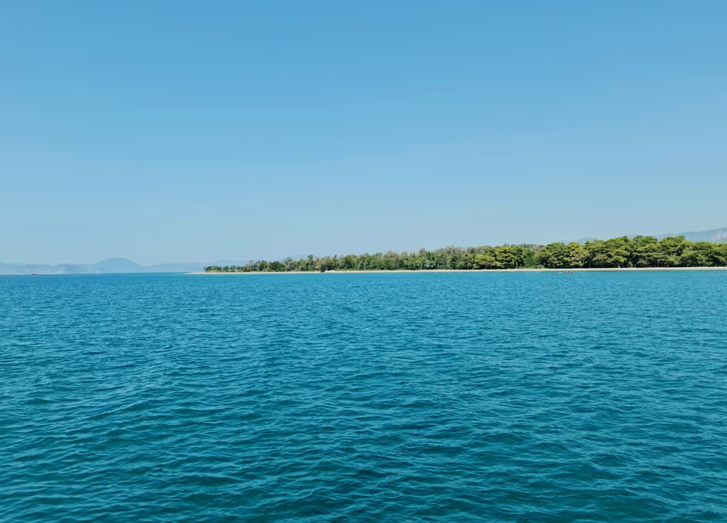 Okinawa Remote Islands Private Tour - 