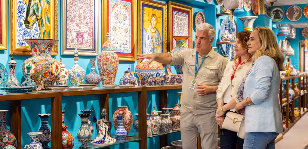 Istanbul Private Tour - Handmade ceramics with Ali