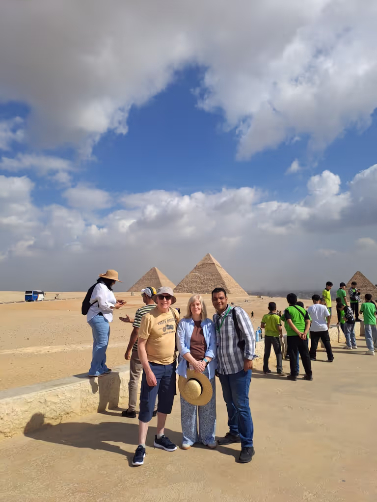 Cairo Private Tour - pyramids of giza tours
