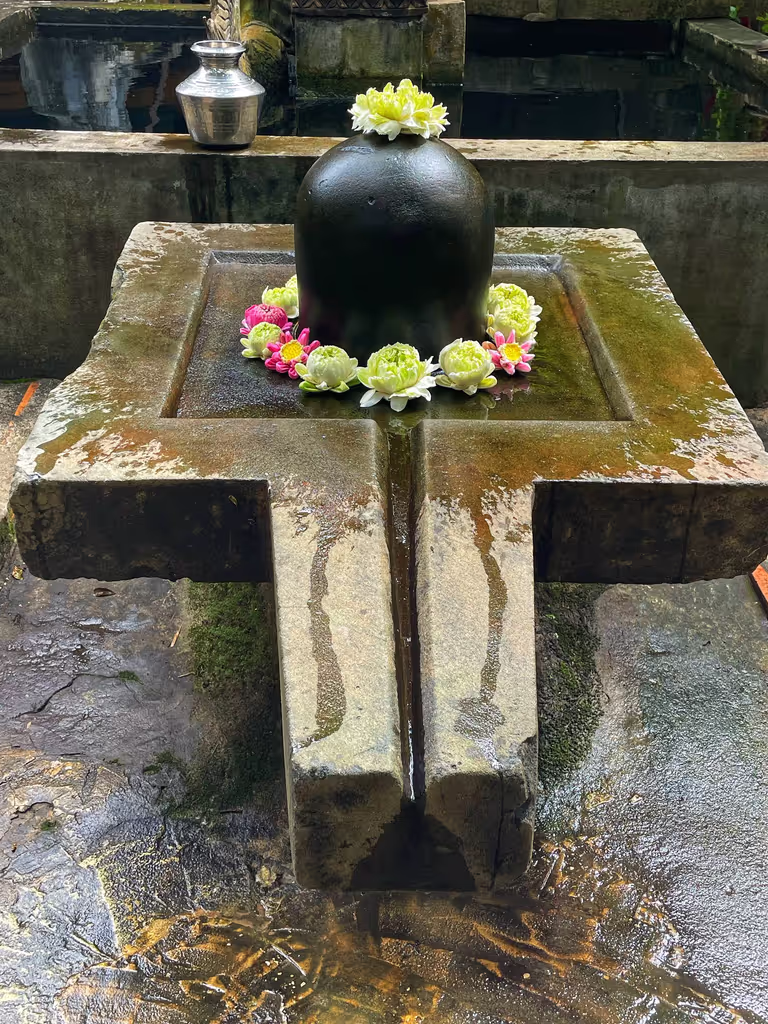 Siem Reap Private Tour - Holy Shiva linga
