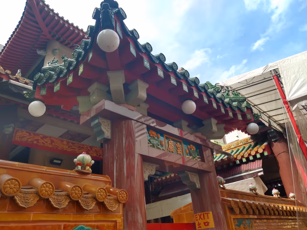 Singapore Private Tour - Kwan Im Temple (Buddhist)