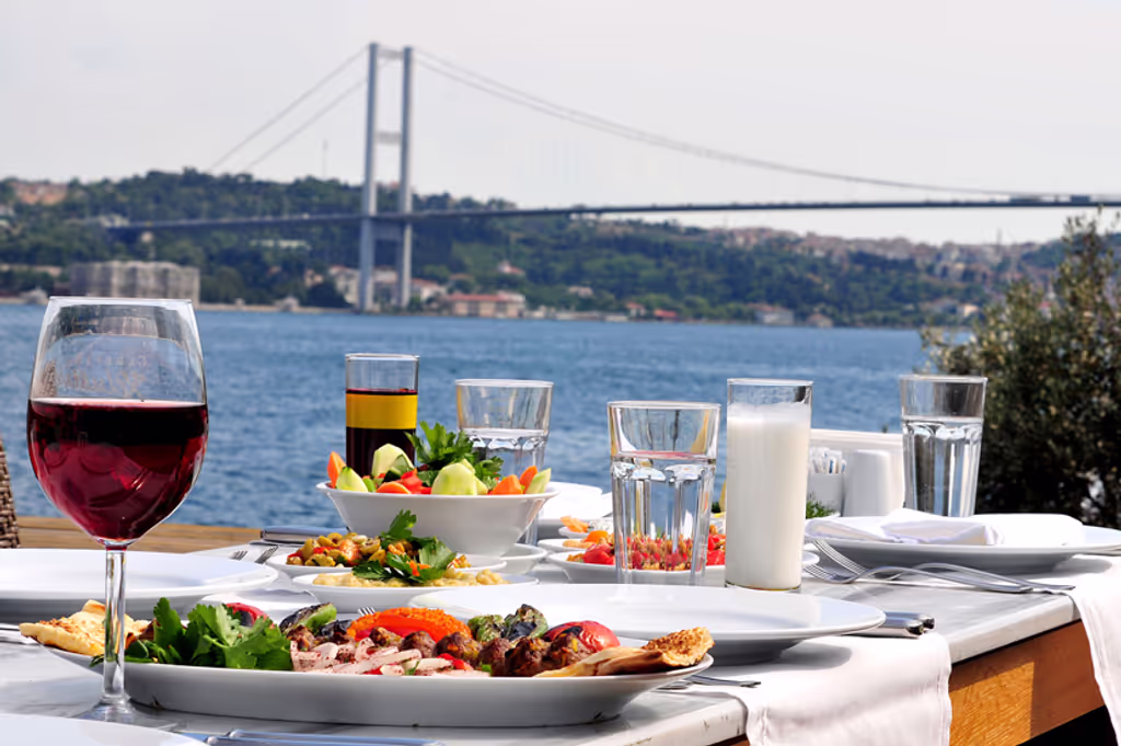 Istanbul Private Tour - Seafood lunch