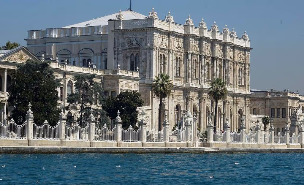 Istanbul Private Tour - Dolmabahce Palace on the shore of Bosphorus
