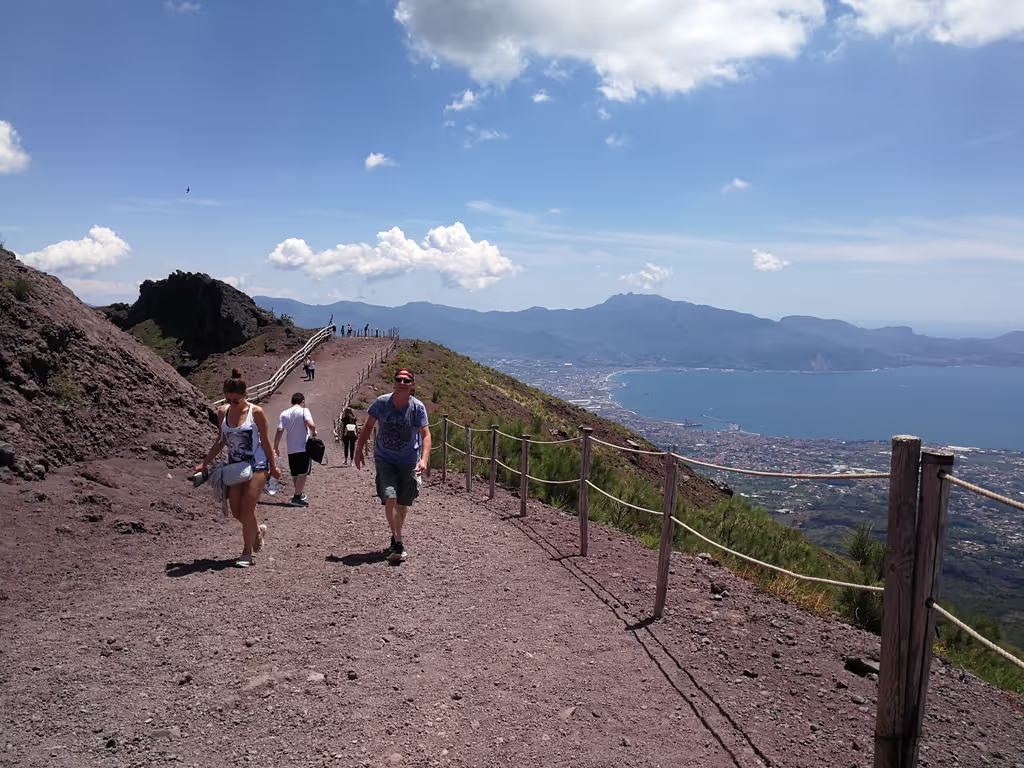 Naples Private Tour - Vesuvio Crater