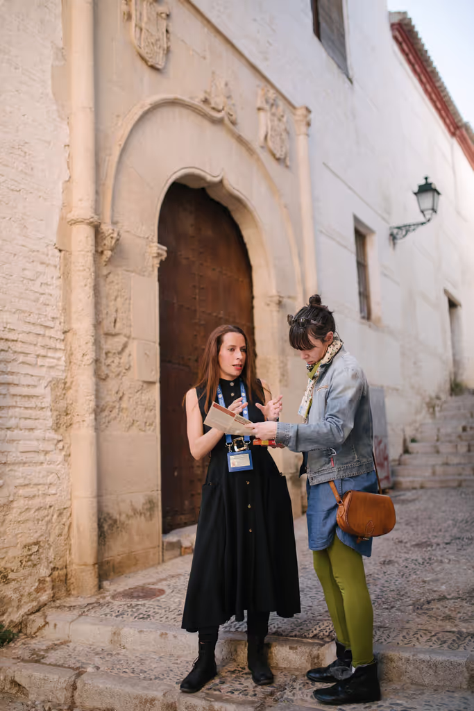 Granada Private Tour - Alleys of Albaycin