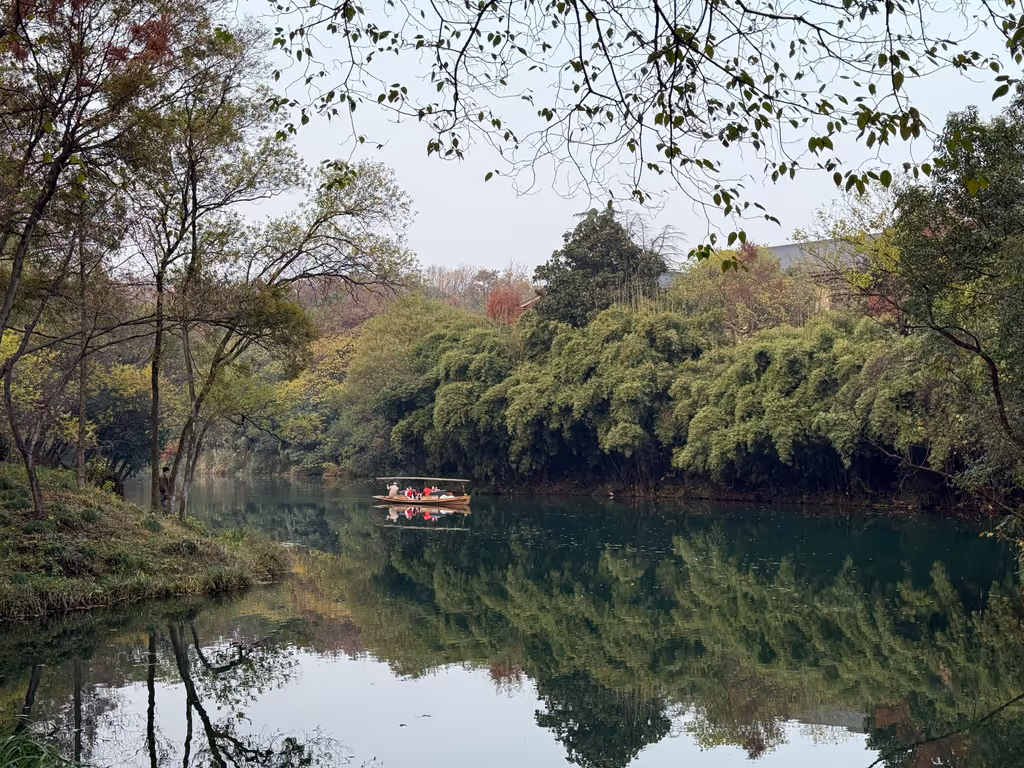 Hangzhou Private Tour - Boat Cruise_Hand Rowed