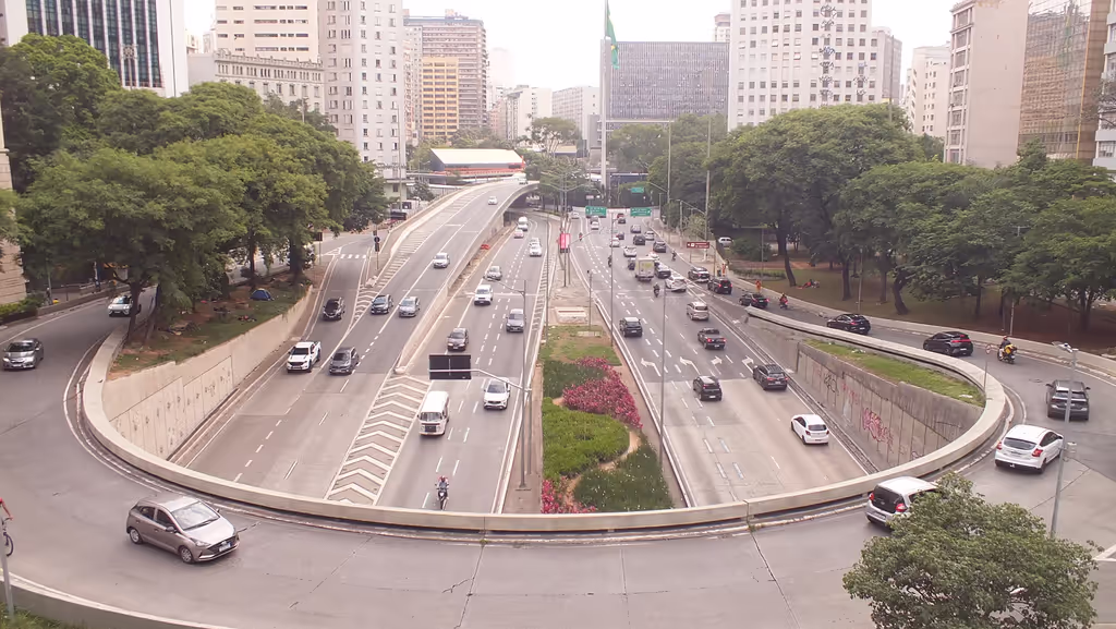 Sao Paulo Private Tour - Tunnel Entrance below Vale do Anhangabau