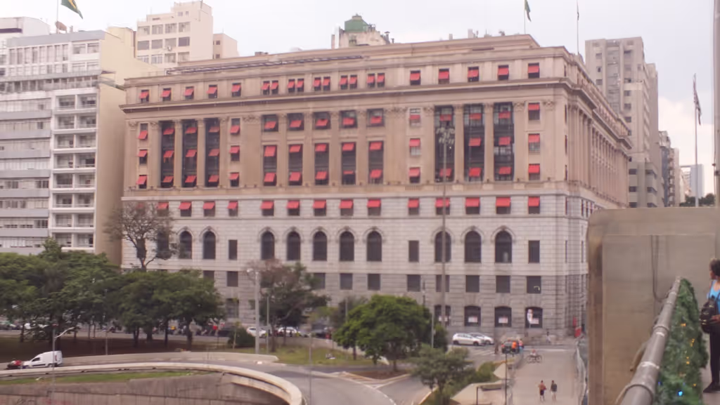 Sao Paulo Private Tour - Light Shopping Mall - Front View