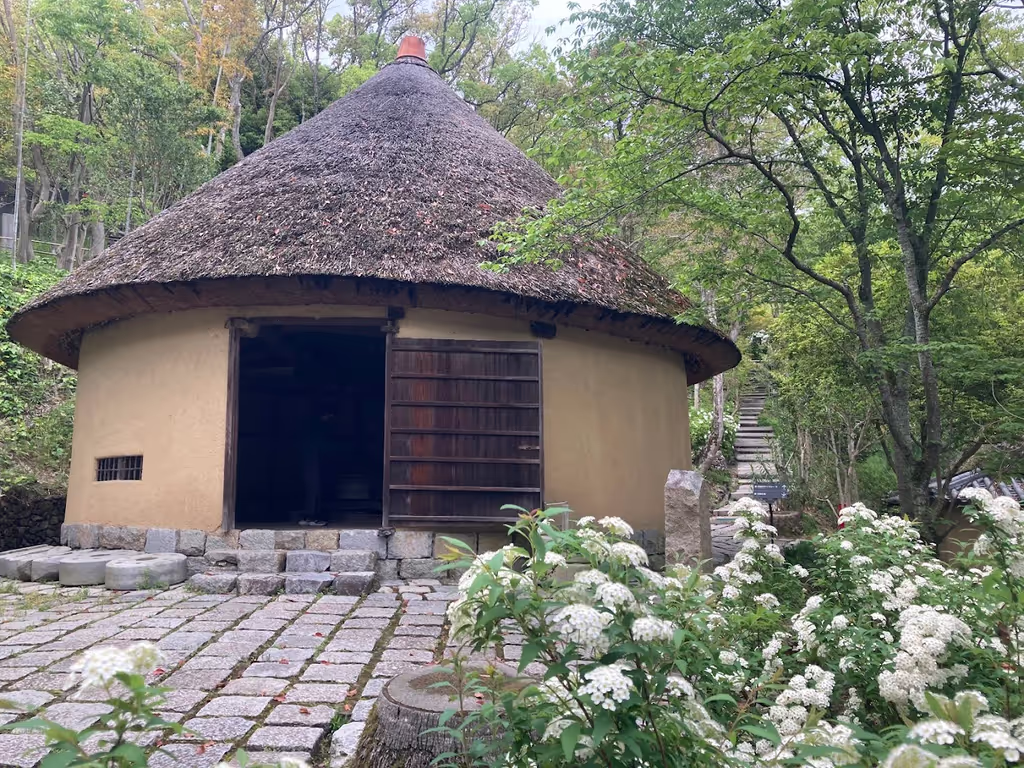 Kagawa Private Tour - Wasanbon Suger press hut