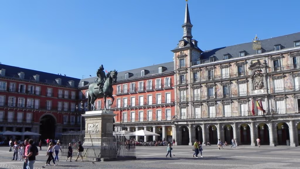 Madrid Private Tour - Plaza Mayor