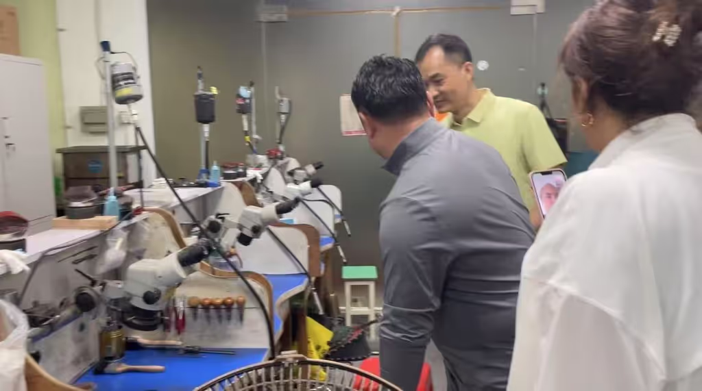 Shenzhen Private Tour - Visiting jewelry factory