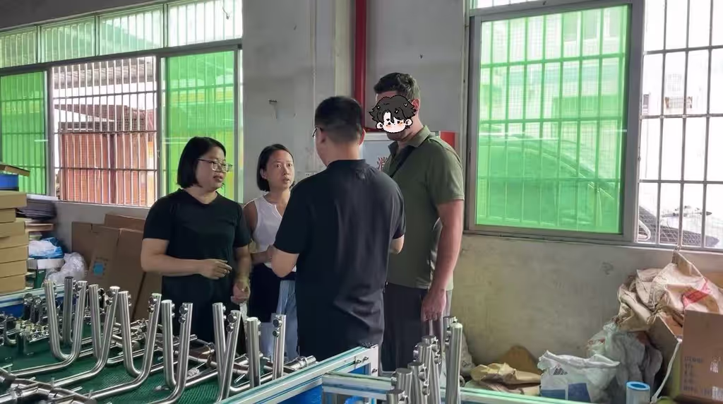 Shenzhen Private Tour - visiting faucet factory