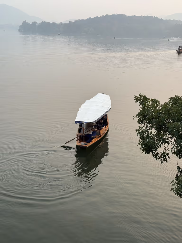 Hangzhou Private Tour - Boat Cruise