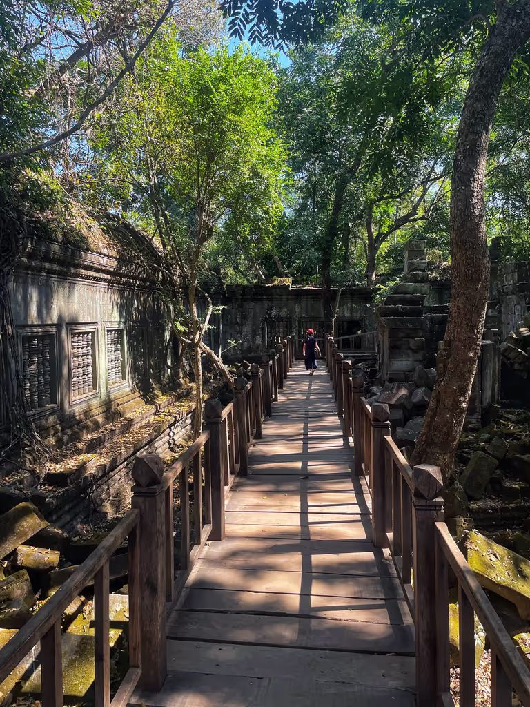 Siem Reap Private Tour - Beng Mealea temple