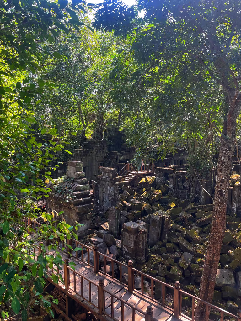 Siem Reap Private Tour - Beng Mealea temple