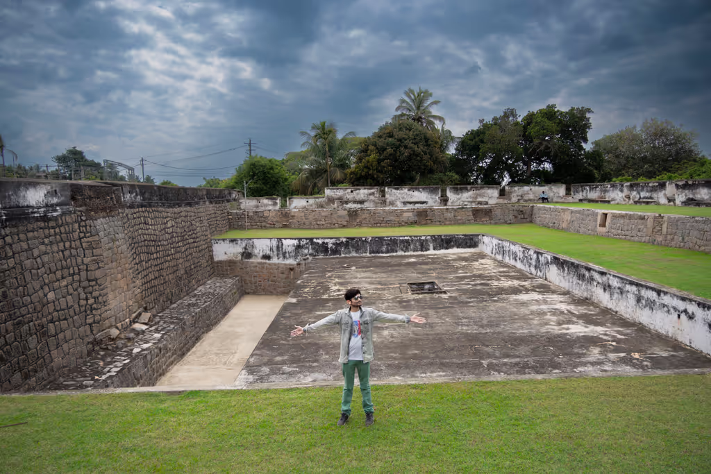 Bangalore Private Tour - Colonel Bailey's Dungeon