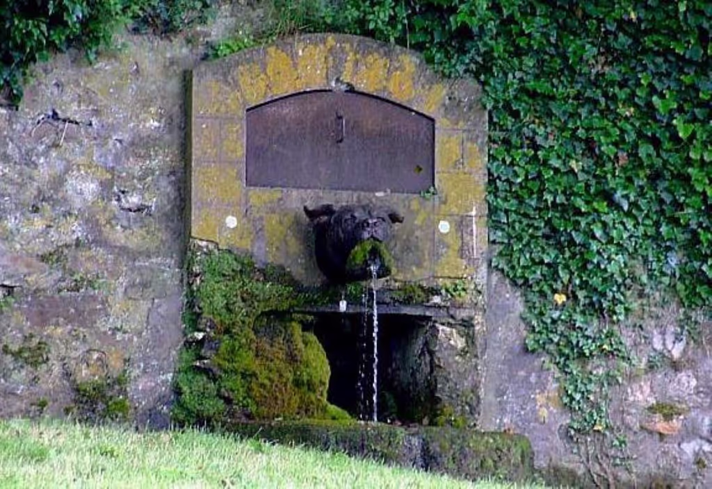 Chateau-Thierry Private Tour - Belleau Fountain