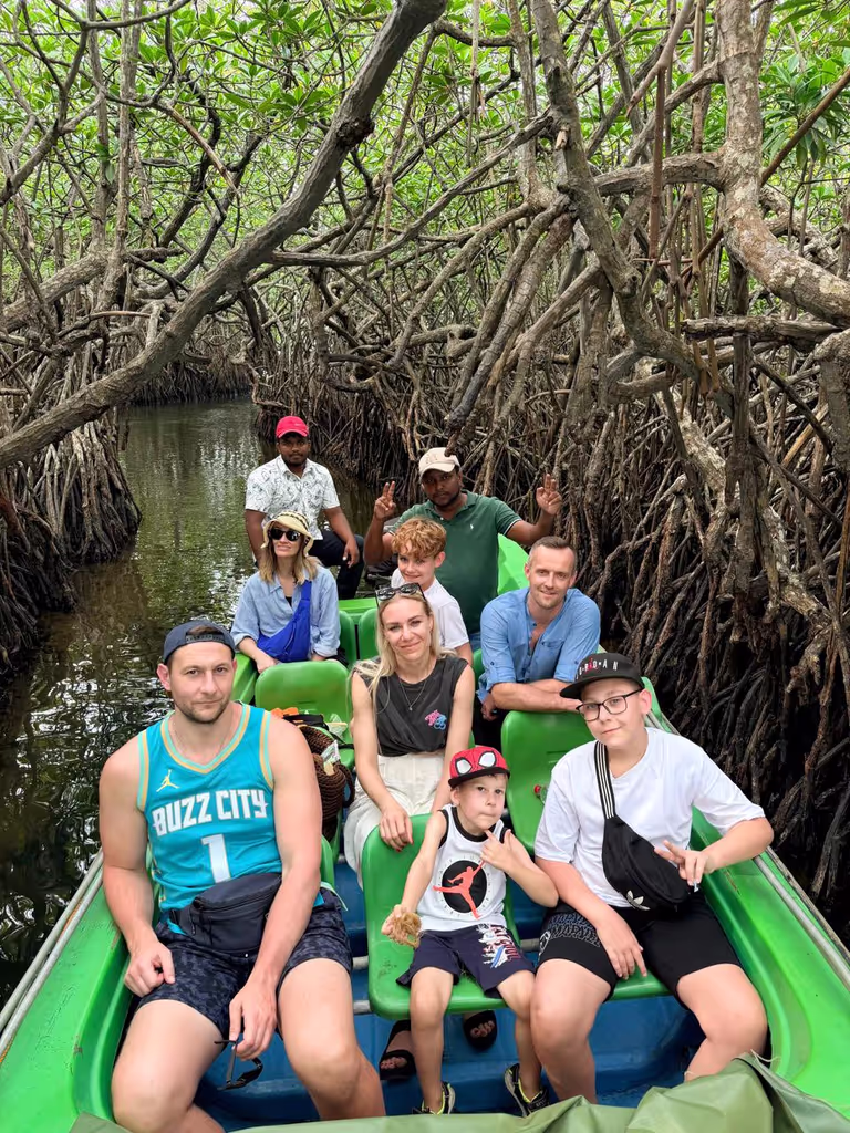 Colombo Private Tour - With Latvian Family