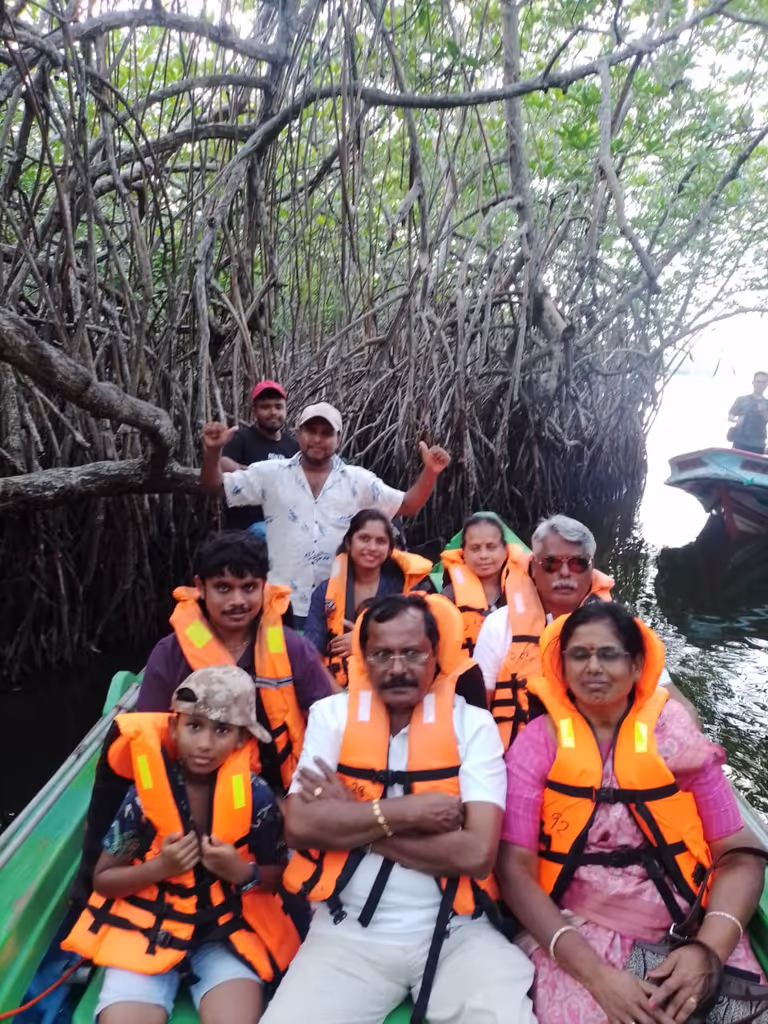 Colombo Private Tour - Indian Family