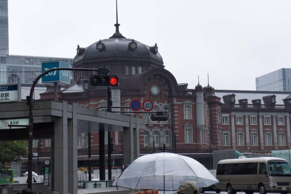 Tokyo Private Tour - Bahnhof Tokyo Marunouchi Seite