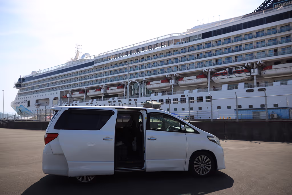Kochi Private Tour - Toyota Alfard