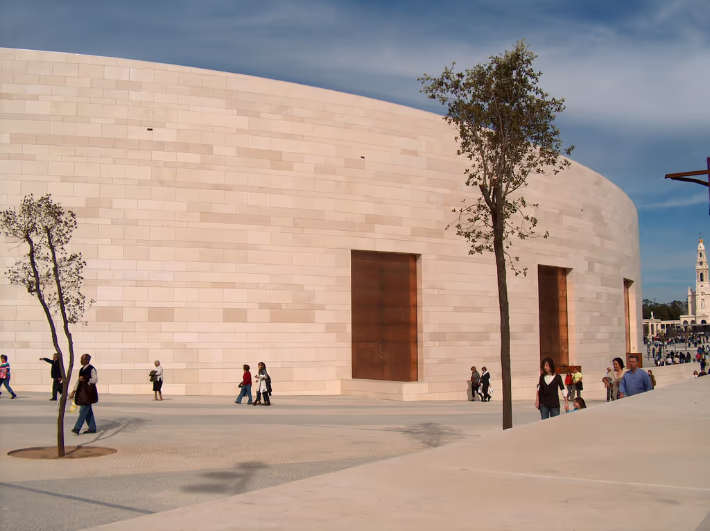 Fatima Private Tour - Batalha Monastery