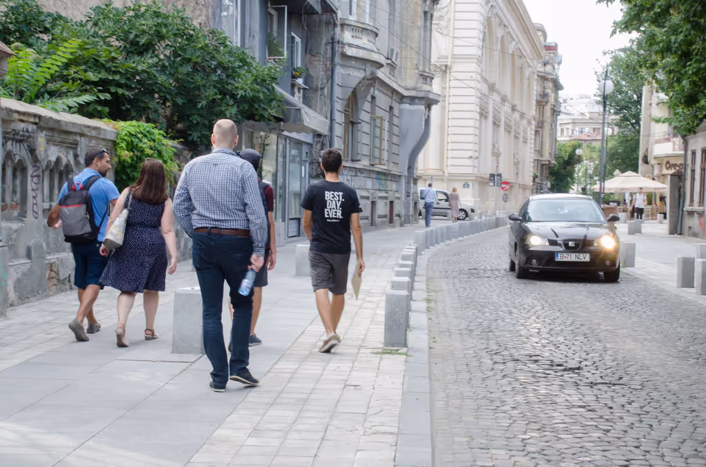 Bucharest Private Tour - On the way to our next objective!
