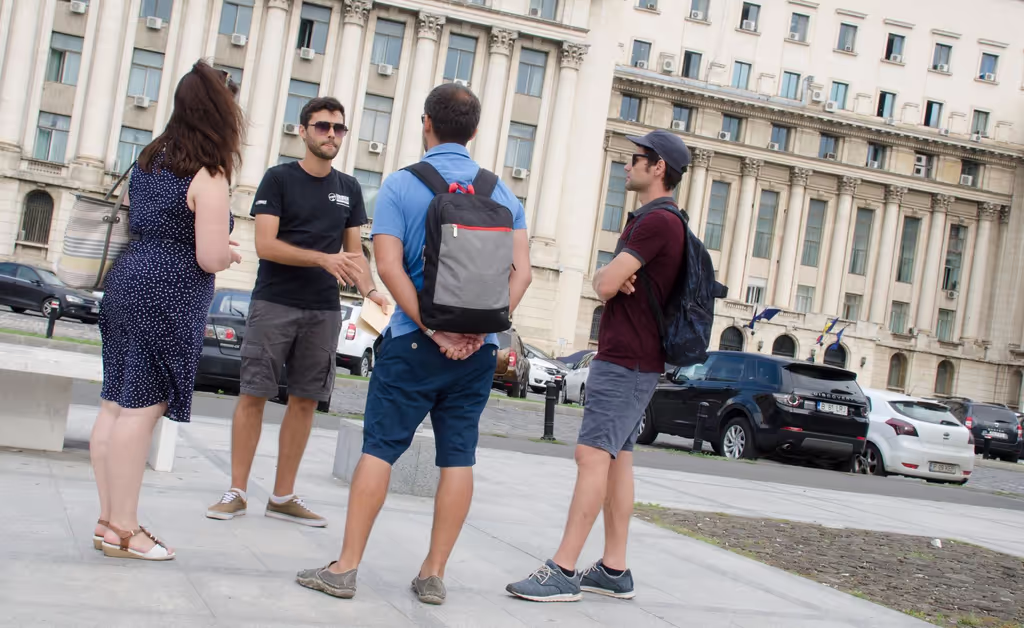 Bucharest Private Tour - Questions & answers right from the start!