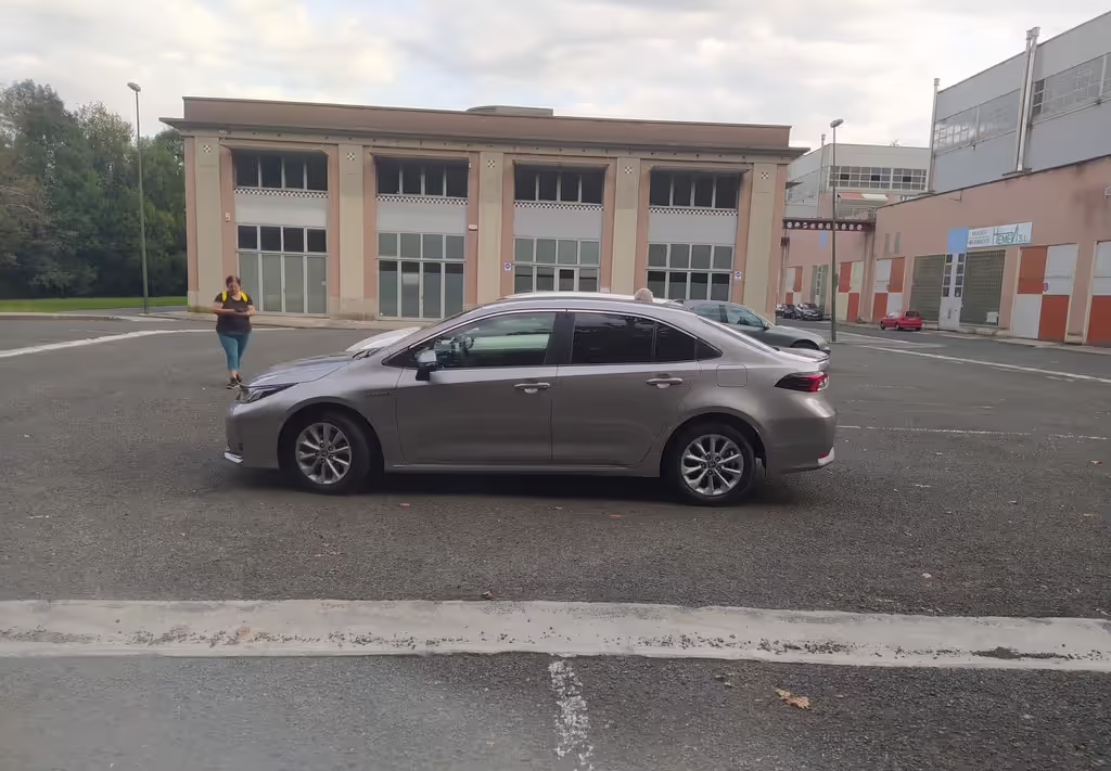 San Sebastian Private Tour - Vehicle 2