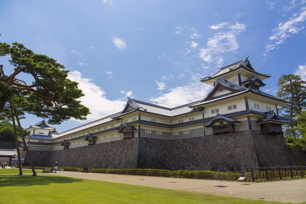 Kanazawa Private Tour - Kanazawa Castle Park