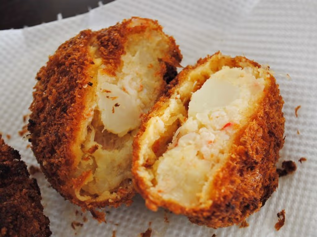 Kanazawa Private Tour - Omicho Market