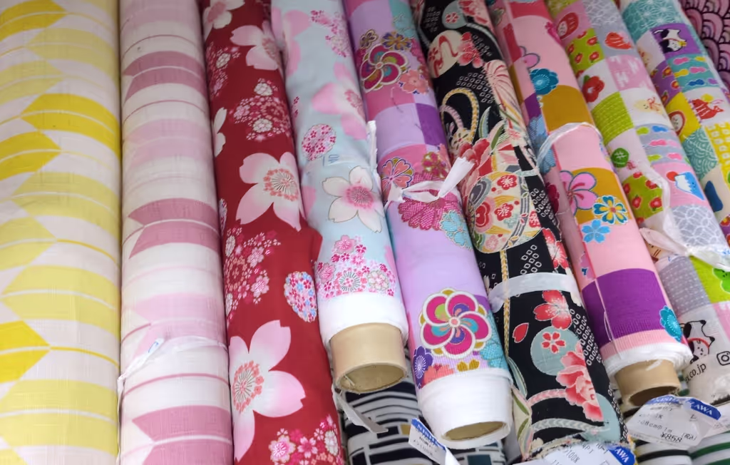 Nagasaki Private Tour - Japanese patterned fabrics