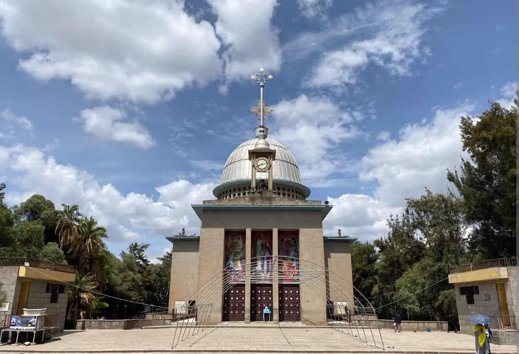 Addis Ababa Private Tour - Front view of the church