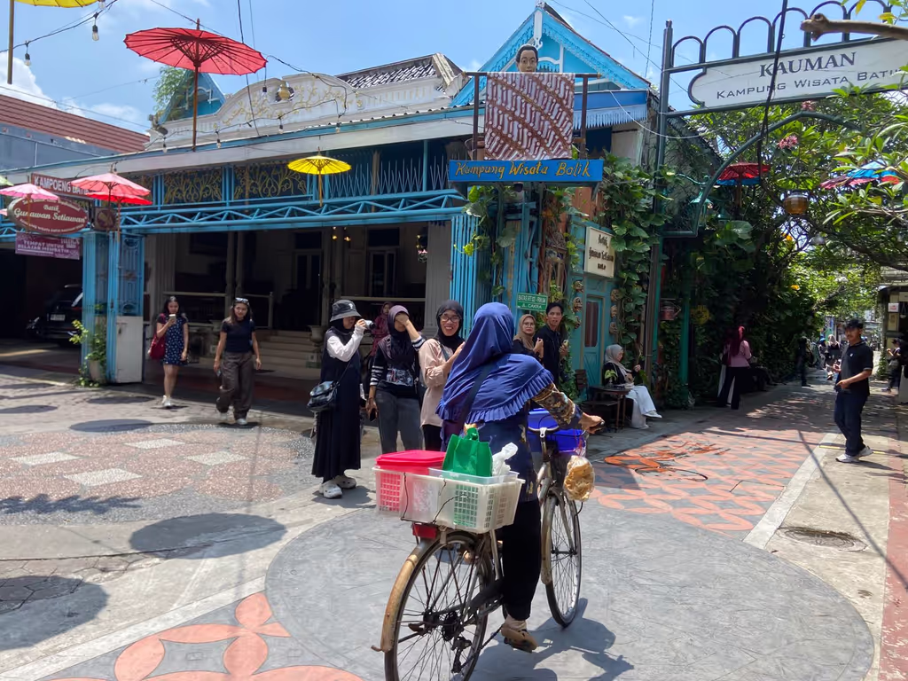 Surakarta Private Tour - Kampung Batik