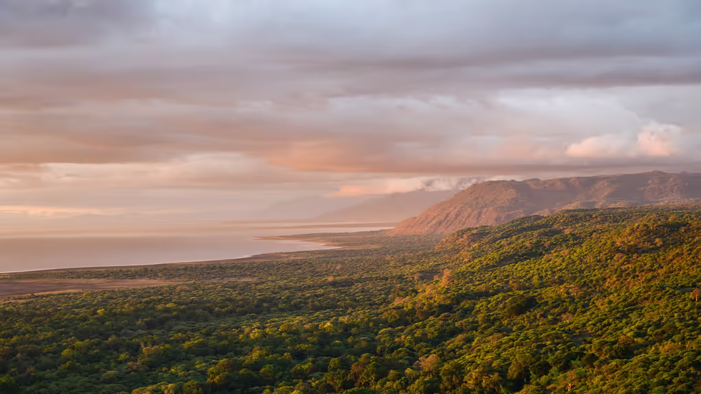 Kilimanjaro Private Tour - crater