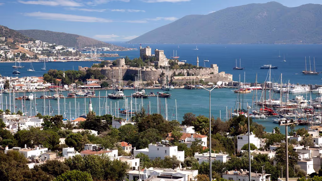 Bodrum Private Tour - VIP Sight Seeing Tour with Old Town